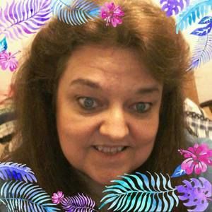 Meet your Posher, Debra